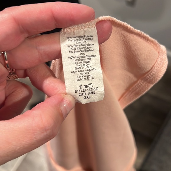 Flare Pink Dress with shorts NWOT sz 2x - Picture 6 of 6